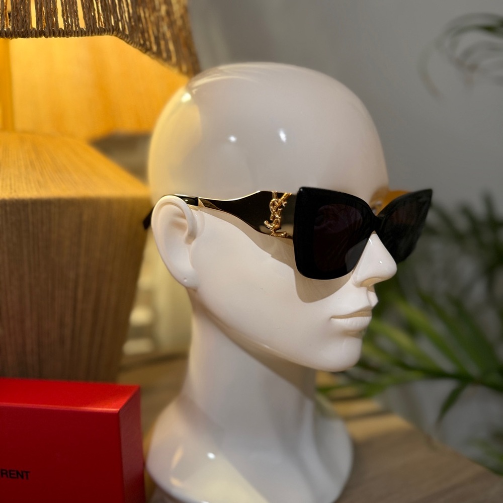 Saint Laurent Sunglasses SL M1725L (Gold)